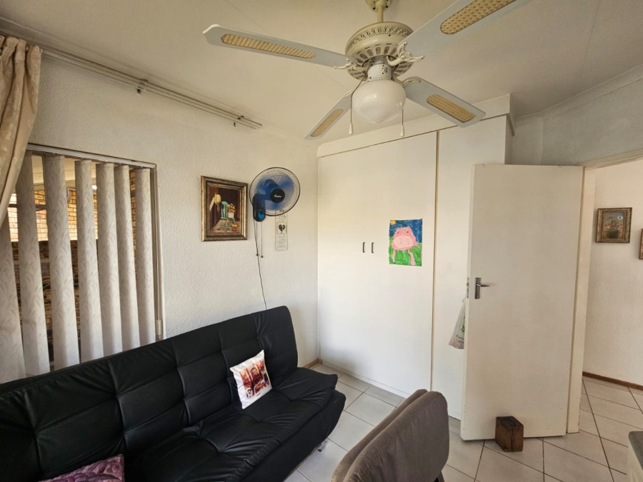 3 Bedroom Property for Sale in Safari Gardens North West